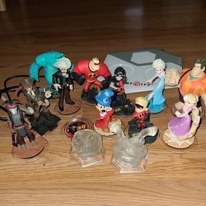 🎉 2/$50 15 Piece Disney Infinity Bundle